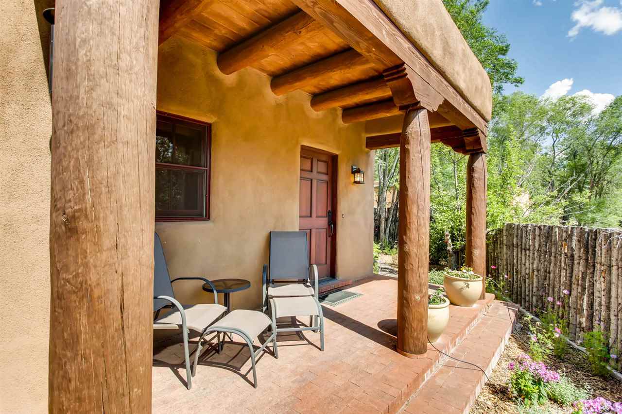 Robert Dunn Real Estate in Santa Fe featuring Quail Run Bob Dunn
