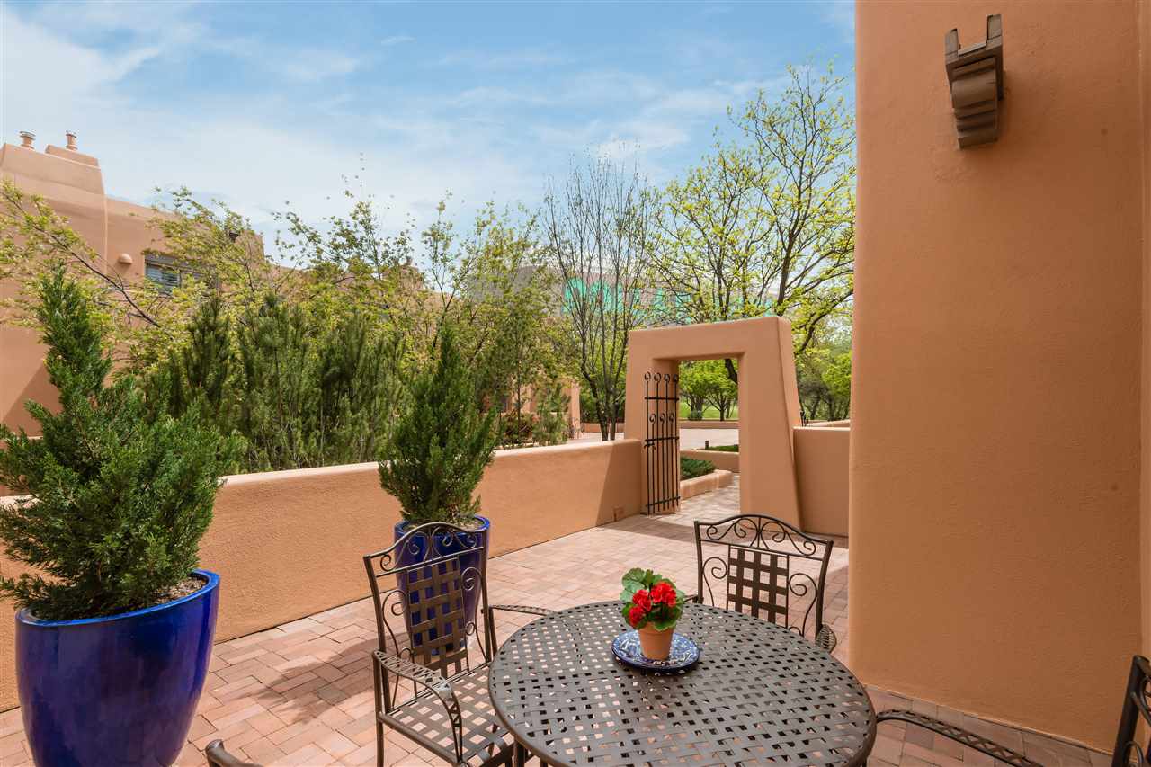 Quail Run Santa Fe NM Gated Luxury Golf Course Living