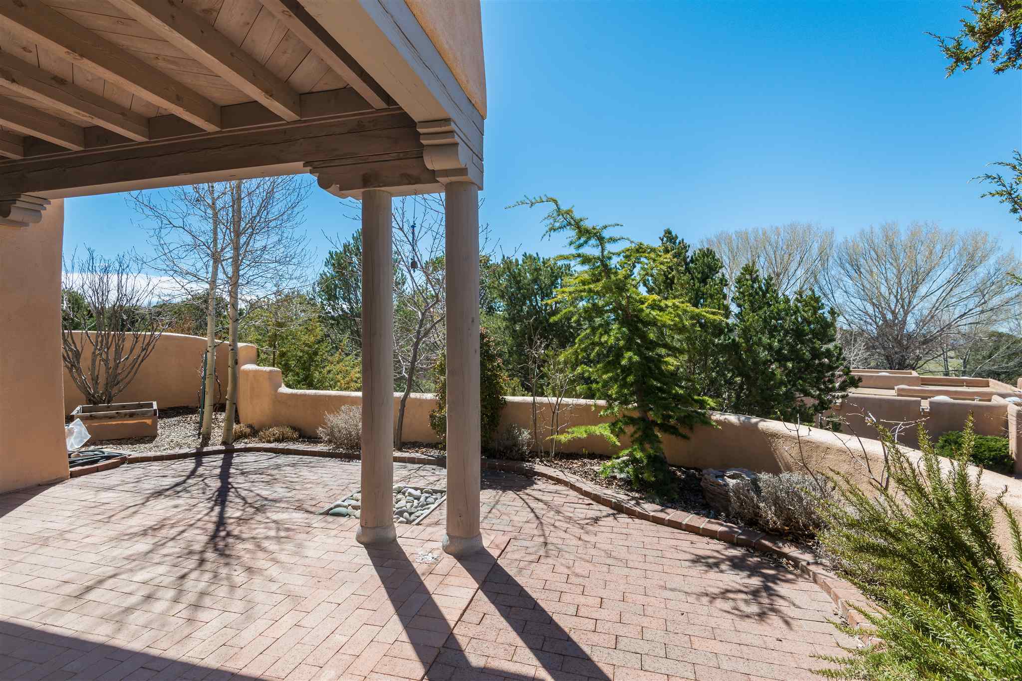 Robert Dunn Real Estate in Santa Fe featuring Quail Run Bob Dunn